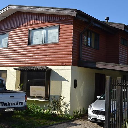 Hospedaje Fabiola, Alojamiento Familiar. Temuco Buitenkant foto