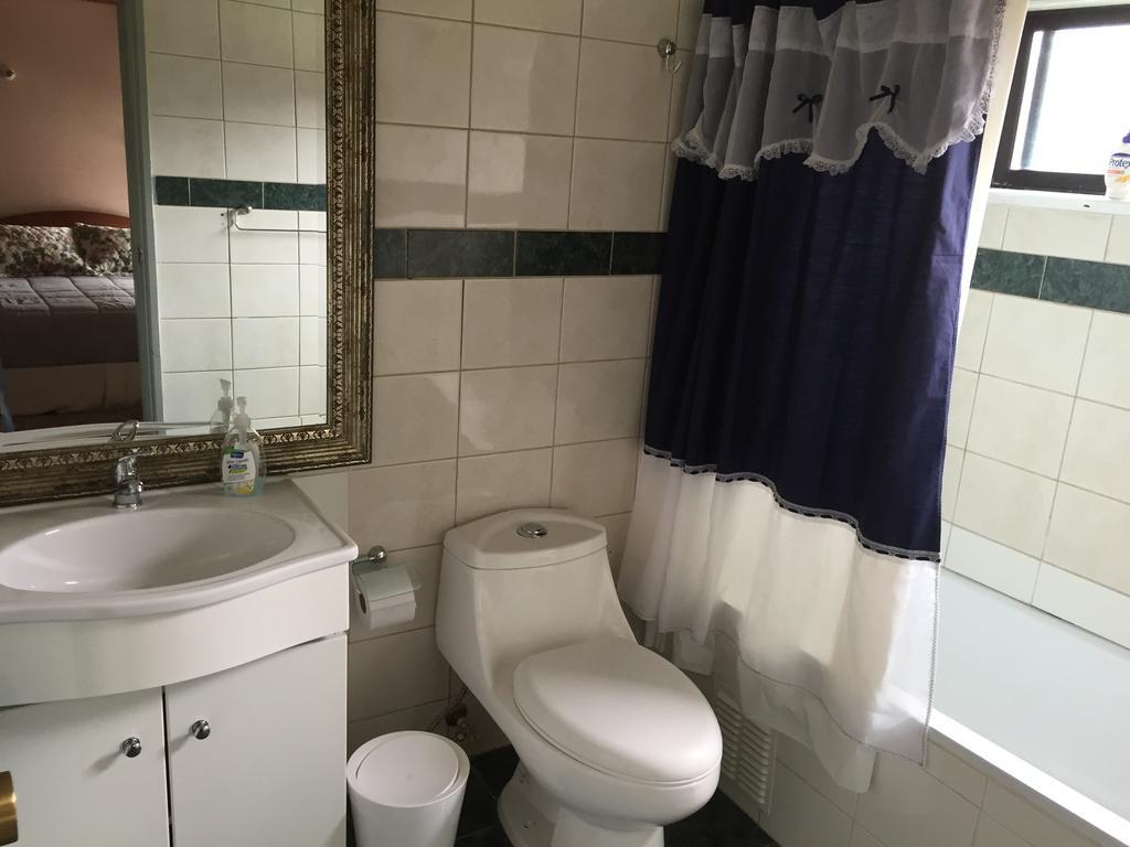 Hospedaje Fabiola, Alojamiento Familiar. Temuco Kamer foto